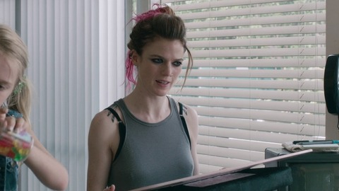 Pic: Rose Leslie in Sticky Notes
