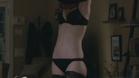 Pic: Rose Leslie in Sticky Notes