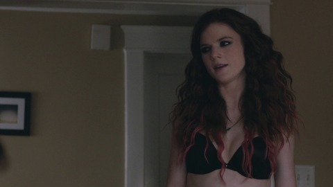 Pic: Rose Leslie in Sticky Notes