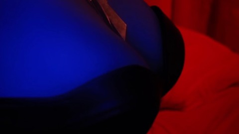 Pic: Lillian Lamour in Slit