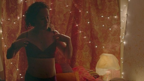 Pic: Tommie-Amber Pirie in Pretend We're Kissing (2014)