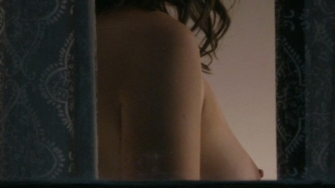 Pic: Virginia Kull in Sneaky Pete