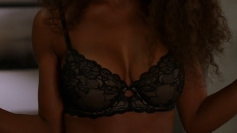 Pic: Yaya DaCosta in Chicago Med