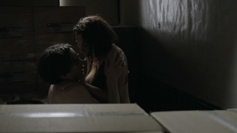 Pic: Jessica Parker Kennedy in Colony