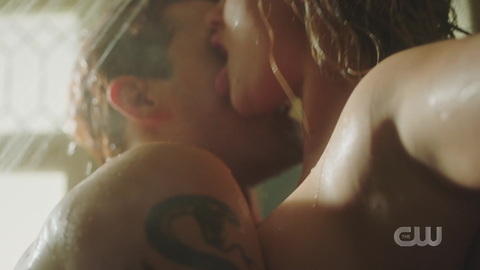 Pic: Lili Reinhart in Riverdale