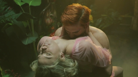 Pic: Lili Reinhart in Riverdale