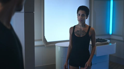 Pic: Dominique Tipper in The Expanse