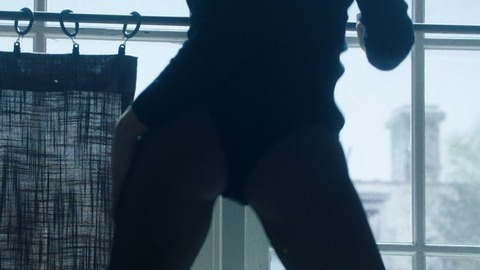 Pic: Aubrey Plaza in Legion