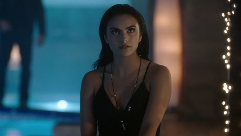 Pic: Camila Mendes in Riverdale