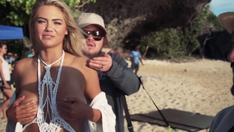 Pic: Kate Upton in Sports Illustrated: Swimsuit 2017