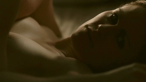 Pic: Anna Paquin in Bellevue