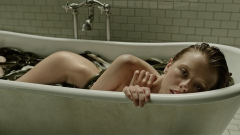 Pic: Mia Goth in A Cure for Wellness