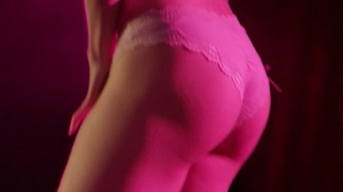 Pic: Victoria Gomez in Peelers