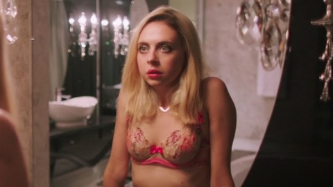 Pic: Bel Powley in Detour (2016)