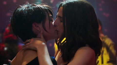 Pic: Marianne Rendón in Imposters