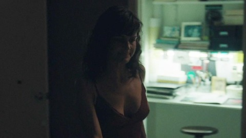 Pic: Carla Gugino in Wolves