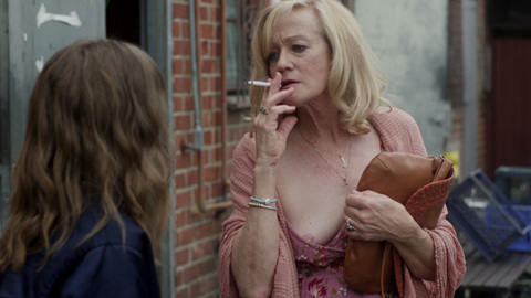Pic: Nancy Youngblut in Love