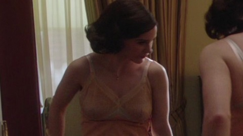 Pic: Rachel Brosnahan in The Marvelous Mrs. Maisel