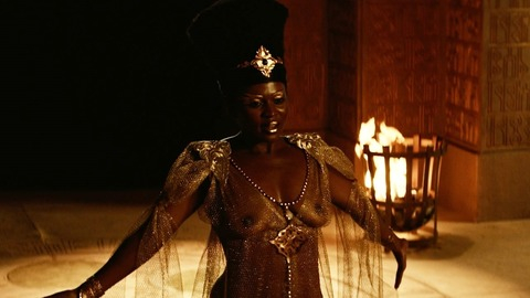 Pic: Yetide Badaki in American Gods