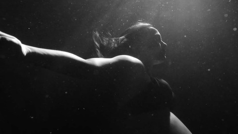 Pic: Natalie Portman in My Willing Heart