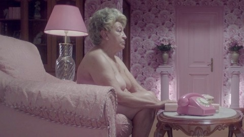 Pic: Mara Ballesteros in Skins