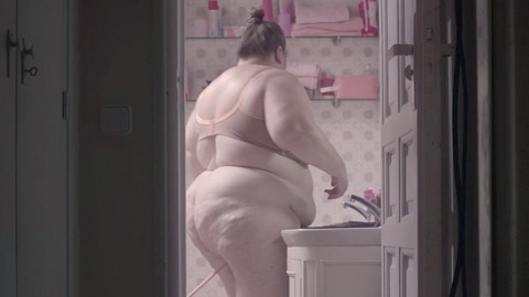 Pic: Itziar Castro in Skins