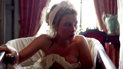 Pic: Eloise Smyth in Harlots