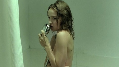 Pic: Claire Ganaye in De Chair et de sang