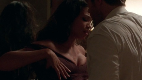 Pic: Rosario Dawson in Unforgettable