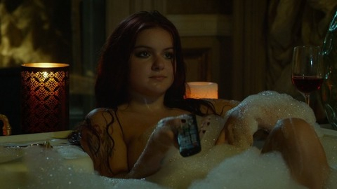 Pic: Ariel Winter in The Last Movie Star (2018)