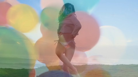 Pic: Miley Cyrus in Malibu
