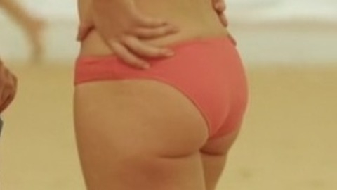 Pic: Jessica Marais in Love Child