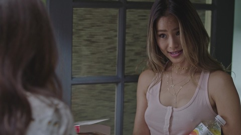 Pic: Jamie Chung in Casual