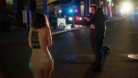 Pic: Lizzy Caplan in Angie Tribeca