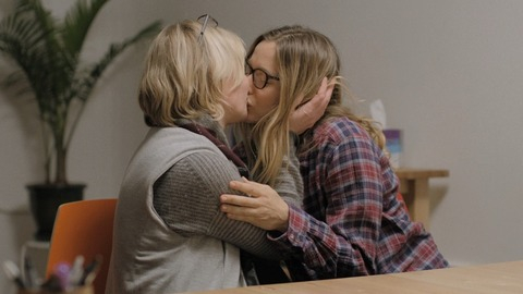 Pic: Anne Heche in Catfight