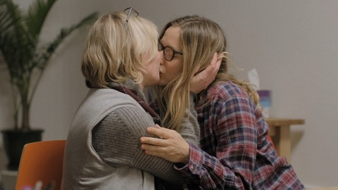 Pic: Alicia Silverstone in Catfight