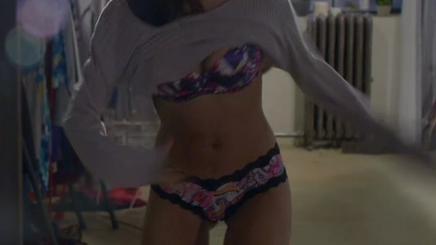 Pic: Chloe Bridges in Daytime Divas (2017)