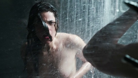 Pic: Callie Hernandez in Alien: Covenant