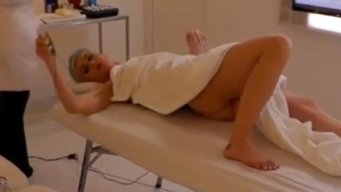 Pic: Katy Perry in Witness World Wide