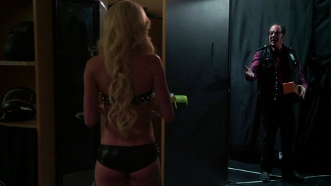 Pic: Chloe Crawford in Dice