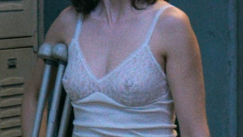 Pic: Alison Brie in GLOW