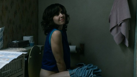 Pic: Alison Brie in GLOW