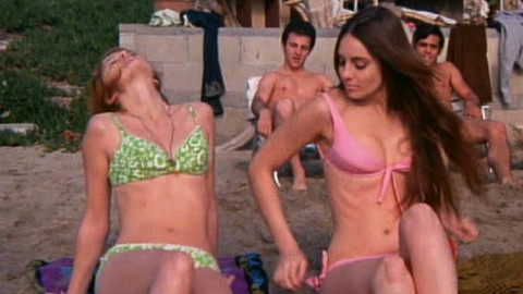 Pic: Debbie Osborne in Cindy and Donna