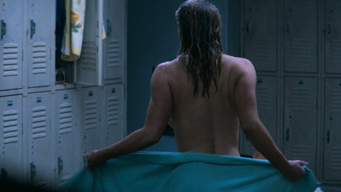 Pic: Betty Gilpin in GLOW