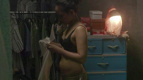 Pic: Elora Españo in Dismay