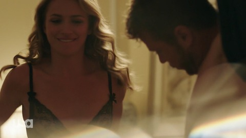 Pic: Shantel VanSanten in Shooter