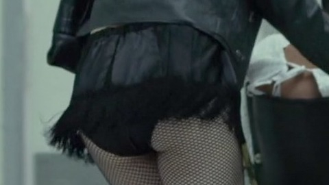 Pic: Heather McComb in Battle Scars