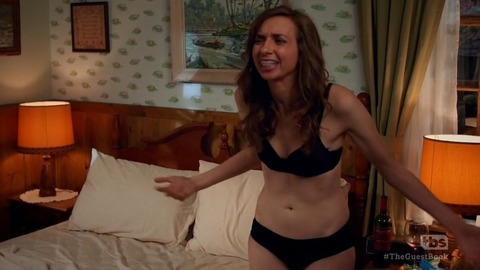 Pic: Lauren Lapkus in The Guest Book
