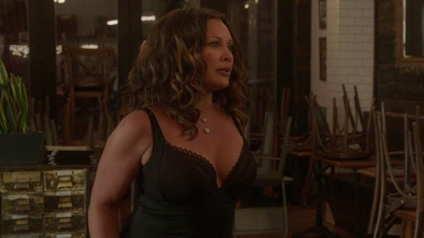 Pic: Vanessa Williams in Difficult People