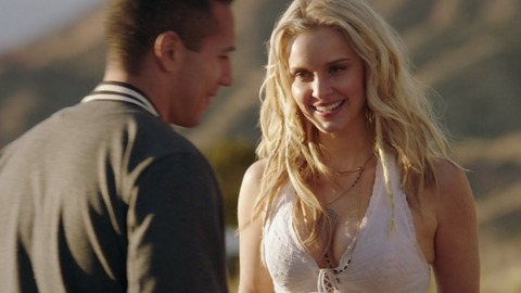 Pic: Taylor Black in Midnight, Texas (2017-2018)